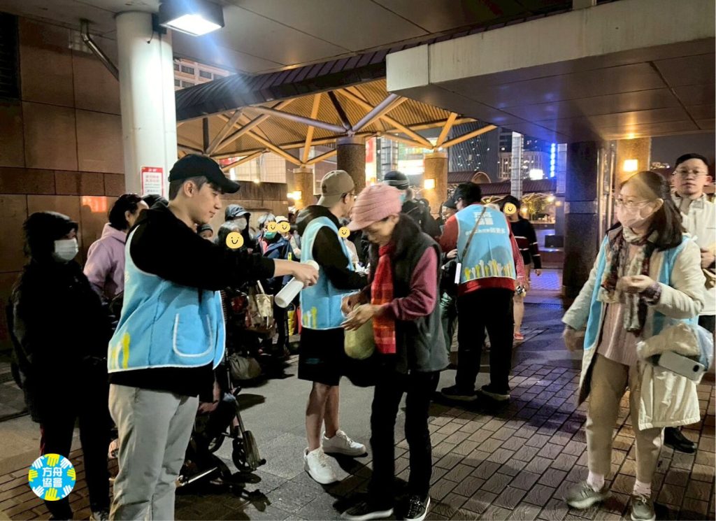 新年紅包走進台北車站與平安棧，方舟與奧維多行銷年前送暖
